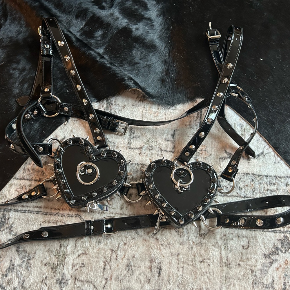 NWT Sold Out Dolls Kill HEART LOCKDOWN STORAGE HARNESS by WIDOW one size